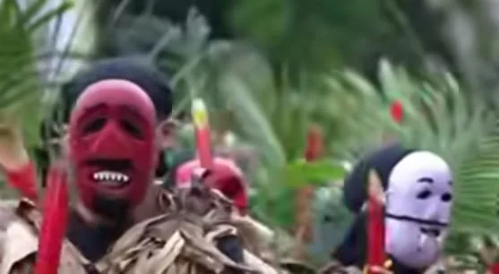 Kilas Sejarah Tupping 12 Wajah Keratuan Darah Putih