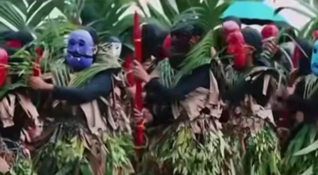 Kilas Sejarah Tupping 12 Wajah Keratuan Darah Putih