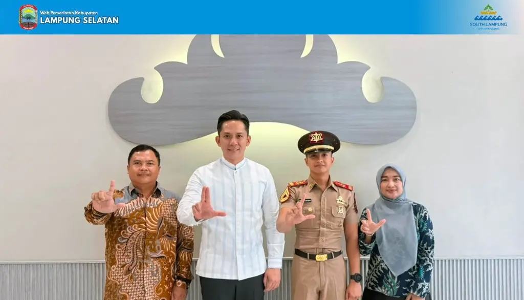 Bukti Generasi Lampung Selatan Mampu Bersaing di Tingkat Nasional:Putra Desa Merbau Mataram Lolos Akademi Angkatan Laut