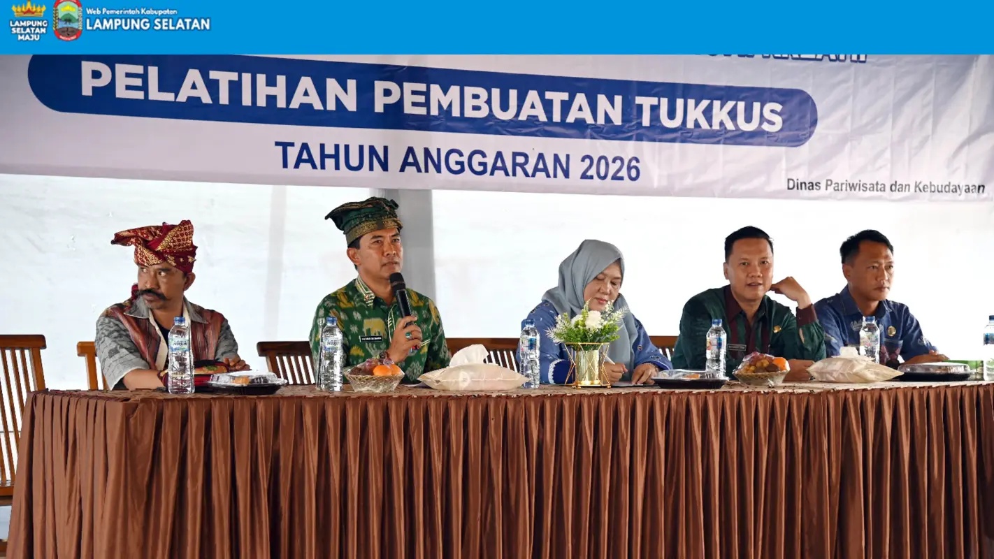 Pemkab Lampung Selatan Latih Generasi Muda Lestarikan Ikat Tukkus
