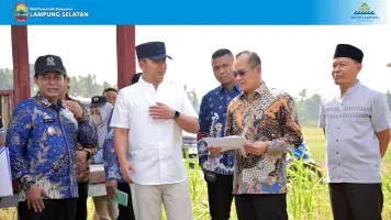 Dirjen Kemdiktisaintek Tinjau Calon Lokasi SMA Unggul Garuda di Lampung Selatan